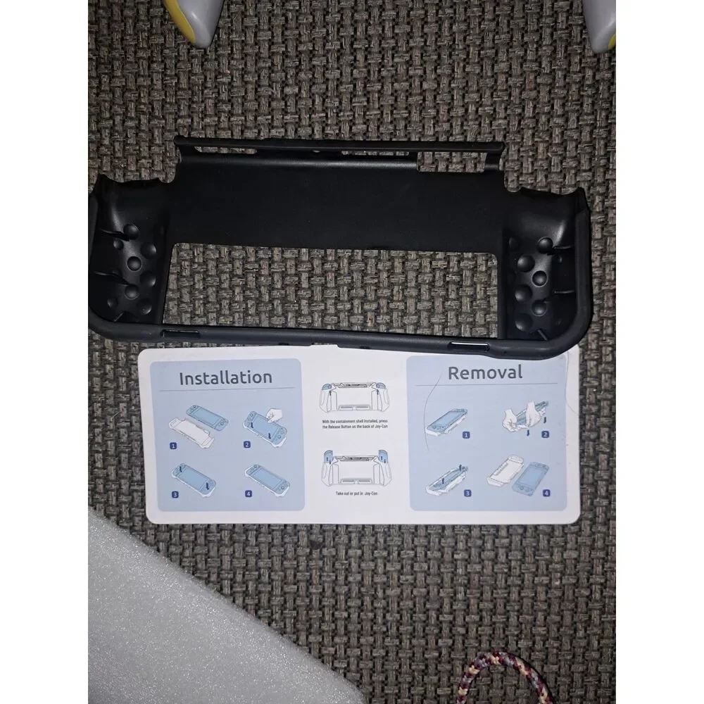 NEW Orzly Grip Cases set of 4 Possibly for Joy Con